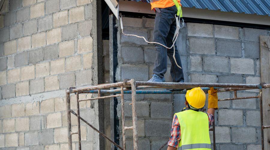 Expert new roof installation services in Waterman, IL